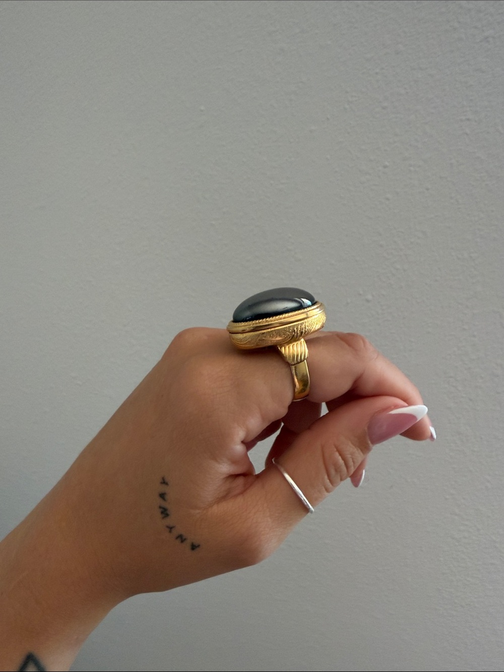 Avon Lipstick Ring - Gold Oval Hematite - Picture 2 of 6